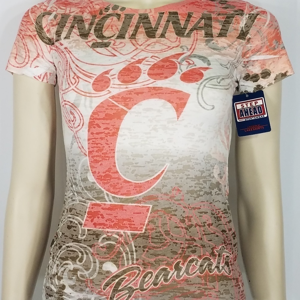 NWT Cincinnati Bearcats burnout t-shirt ladies S